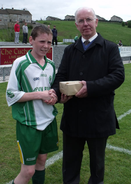 Action from the under 14 Ulster Féile final.