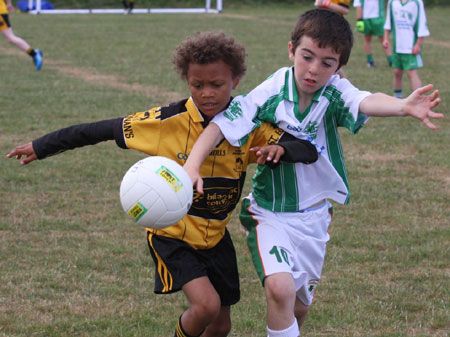 Action from the under 8 blitz against Saint Eunan.