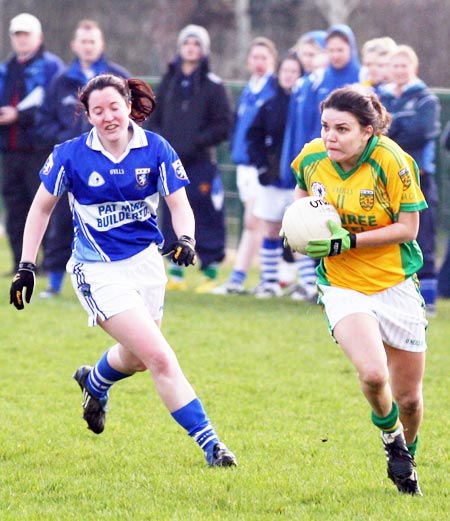 Action from the 2011 NFL division two clash between Donegal and Laois in Pirc Aoidh Ruaidh.