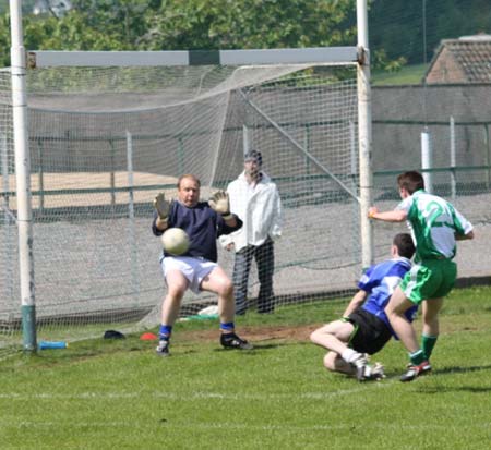 Action from the intermediate championship match against Fanad Gaels.