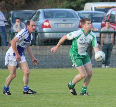 Action from the intermediate championship play-off match against Fanad Gaels.