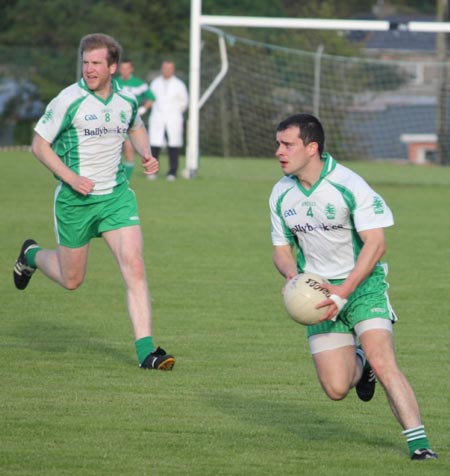 Action from the intermediate championship play-off match against Fanad Gaels.