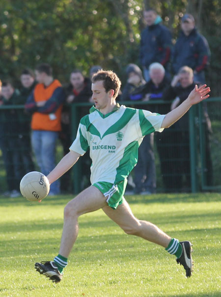 Action from the intermediate reserve football championship match against Saint Naul's.