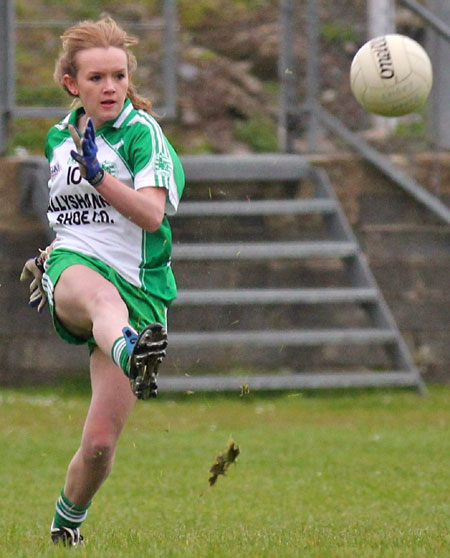 Action from the 2012 ladies under 14 match between Aodh Ruadh and Saint Naul's.