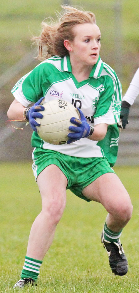 Action from the 2012 ladies under 14 match between Aodh Ruadh and Saint Naul's.