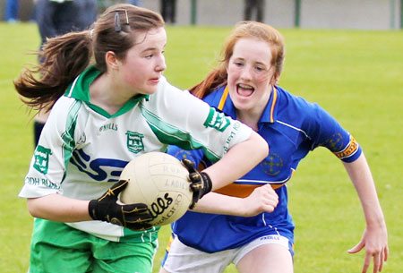 Action from the under 14 ladies league game between Aodh Ruadh and Kilcar.