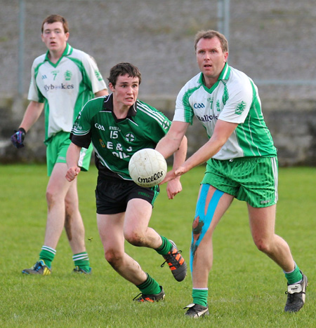 Action from the intermediate football championship match against Naomh Bríd.