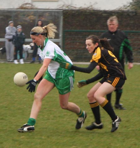 Aodh Ruadh ladies in action against Malin.