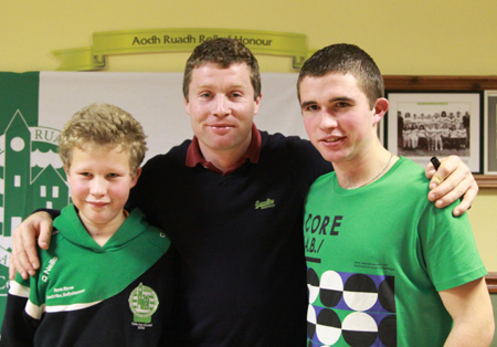 Scenes from the visit of Galway star to Damien Hayes to Aodh Ruadh.