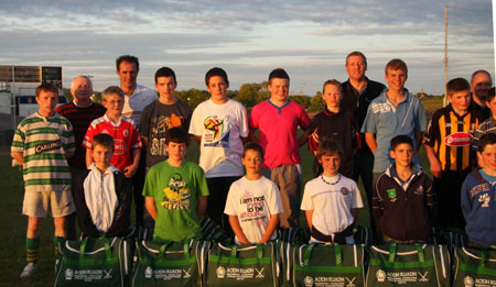 Feile hurlers get a fine send off.