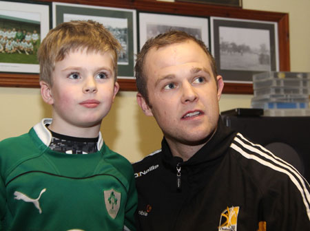 Scenes from the visit of Tommy Walsh to Aodh Ruadh.